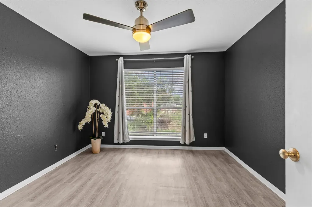 2450 Wickersham Lane Austin TX 78741