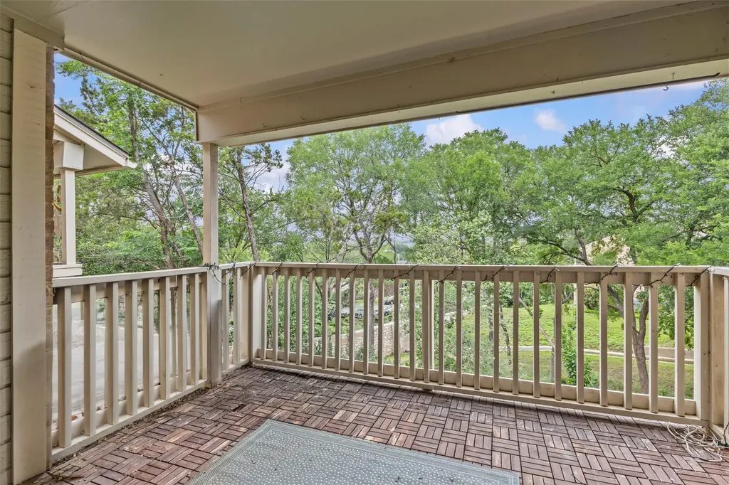 2450 Wickersham Lane Austin TX 78741