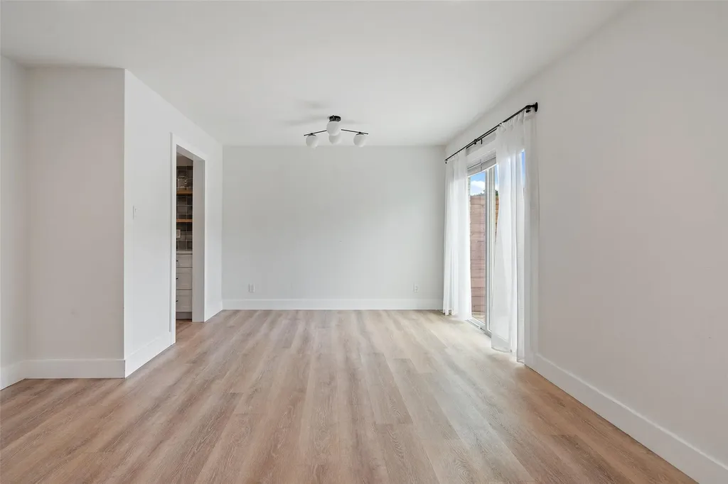 1206 Hollow Creek Drive Austin TX 78704