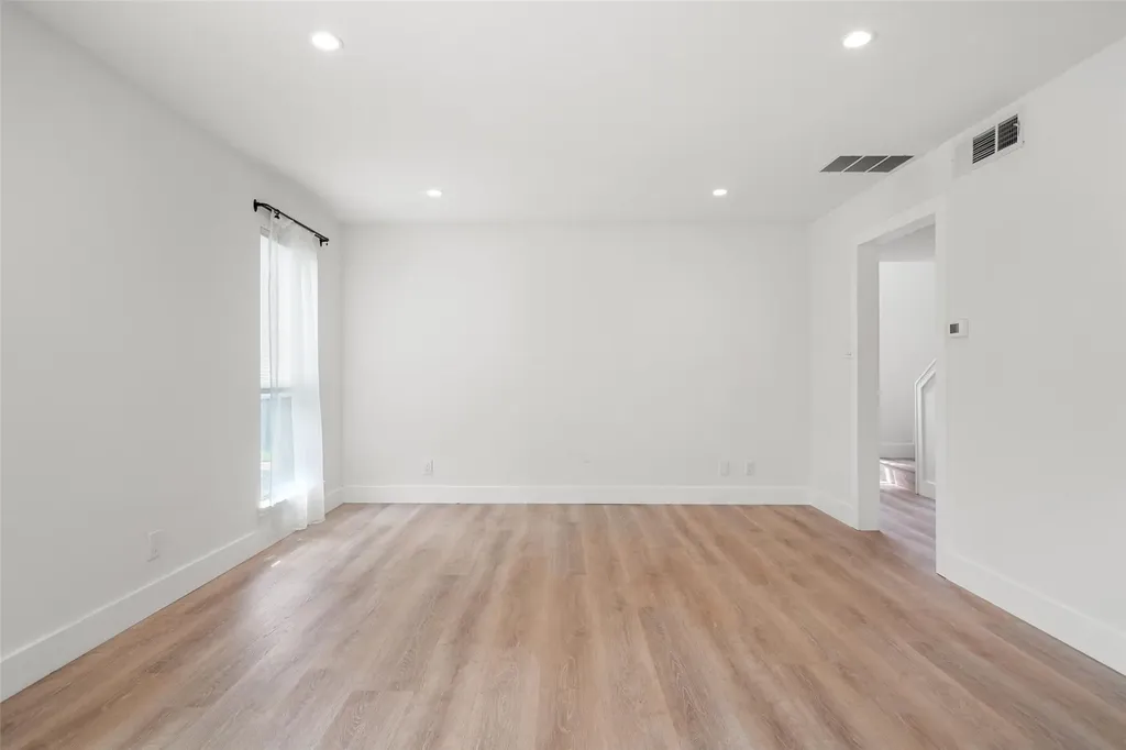 1206 Hollow Creek Drive Austin TX 78704
