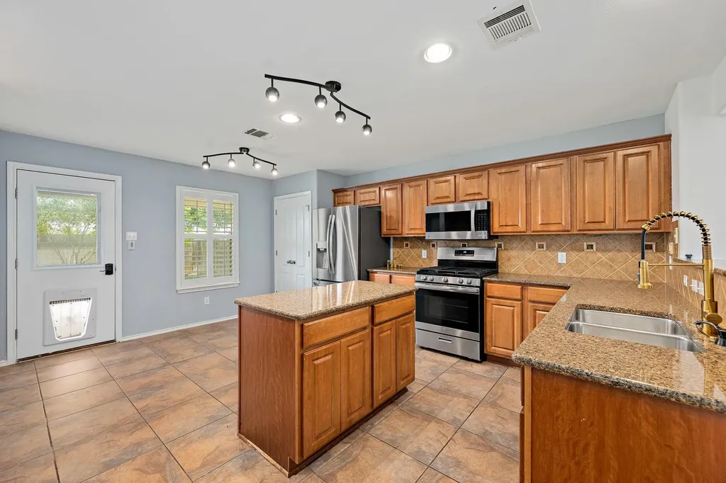 11516 Church Canyon Drive Austin TX 78754