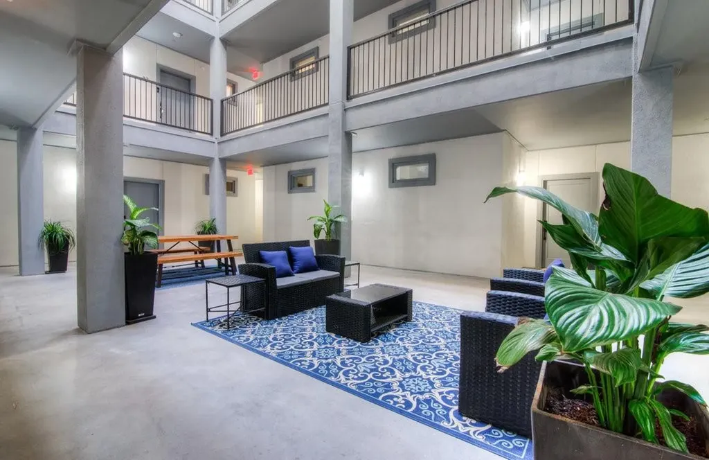 908 Nueces Street Austin TX 78701