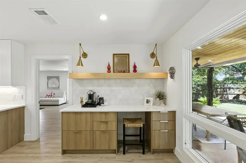 2403 Gateshead Circle Austin TX 78745
