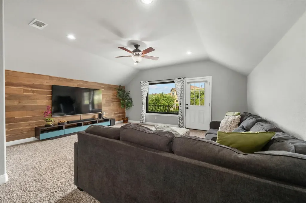 1207 Sledge Drive Austin TX 78734