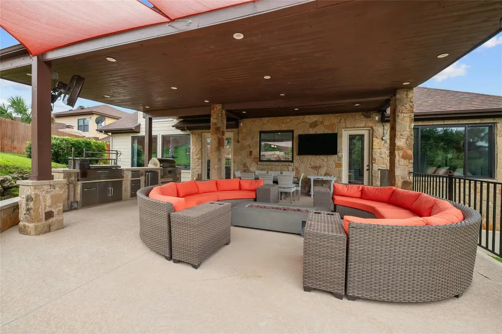 1207 Sledge Drive Austin TX 78734