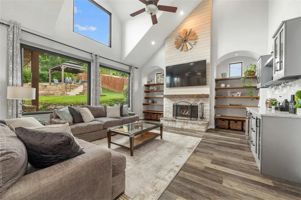 1207 Sledge Drive Austin TX 78734