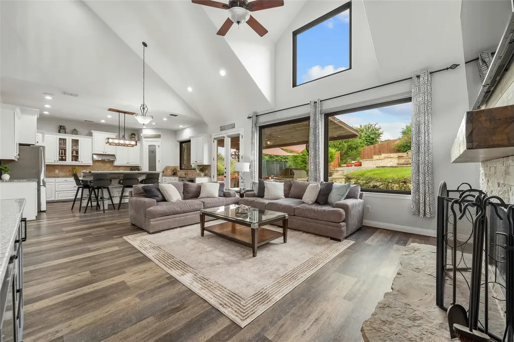 1207 Sledge Drive Austin TX 78734