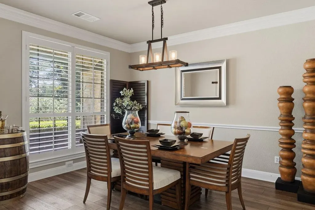 11228 Woodland Hills Trail Austin TX 78732