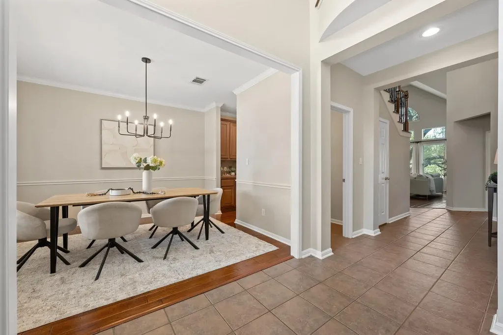 2320 Via Cordova Court Austin TX 78732