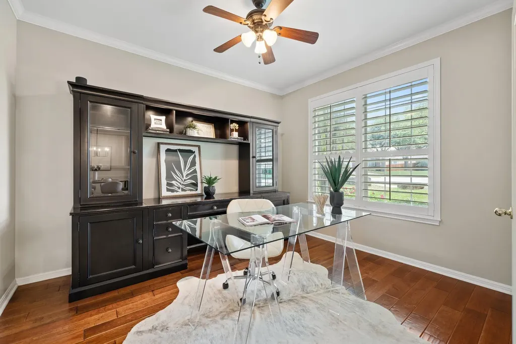 2320 Via Cordova Court Austin TX 78732