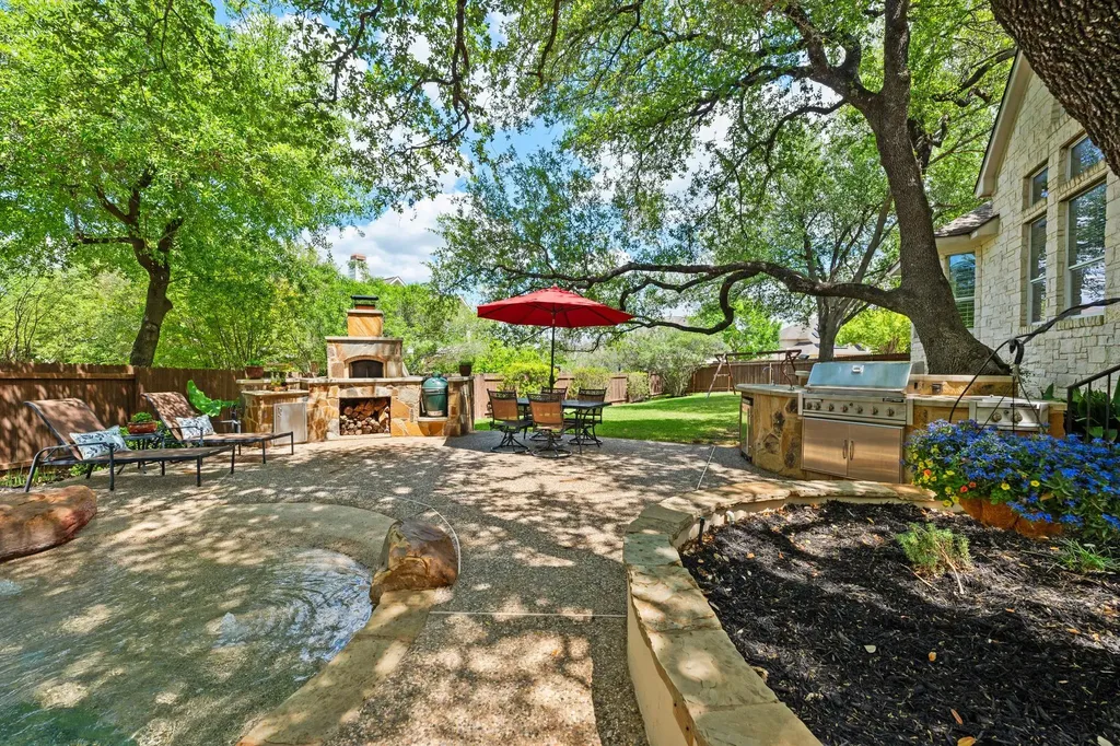 2320 Via Cordova Court Austin TX 78732