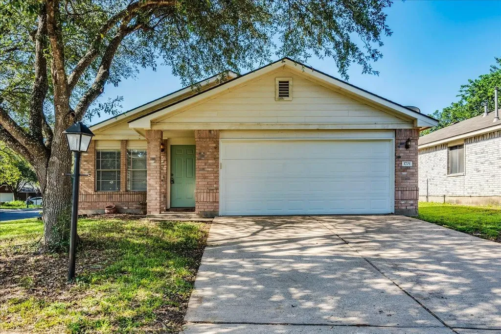 1701 Friars Tale Lane Austin TX 78748