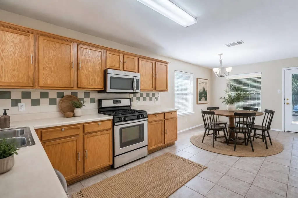1701 Friars Tale Lane Austin TX 78748