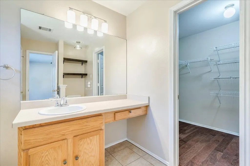 1701 Friars Tale Lane Austin TX 78748