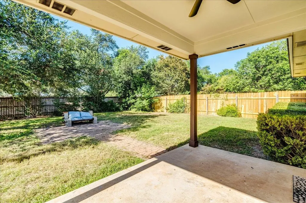 1701 Friars Tale Lane Austin TX 78748