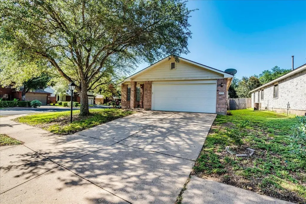 1701 Friars Tale Lane Austin TX 78748