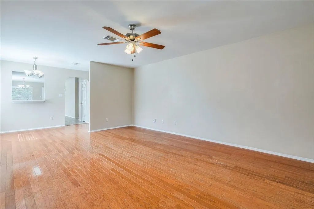 1701 Friars Tale Lane Austin TX 78748