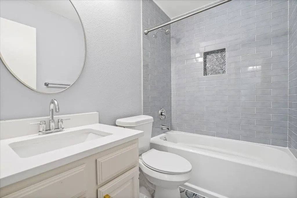 2209 Cedar Branch Drive Austin TX 78727