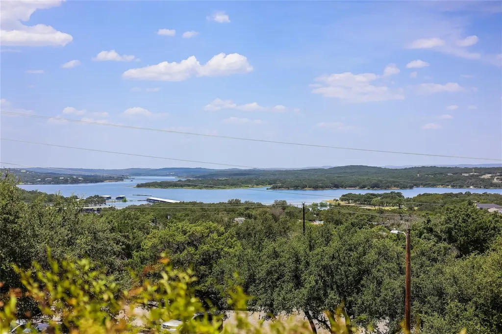 21461 Coyote Trail Lago Vista TX 78645