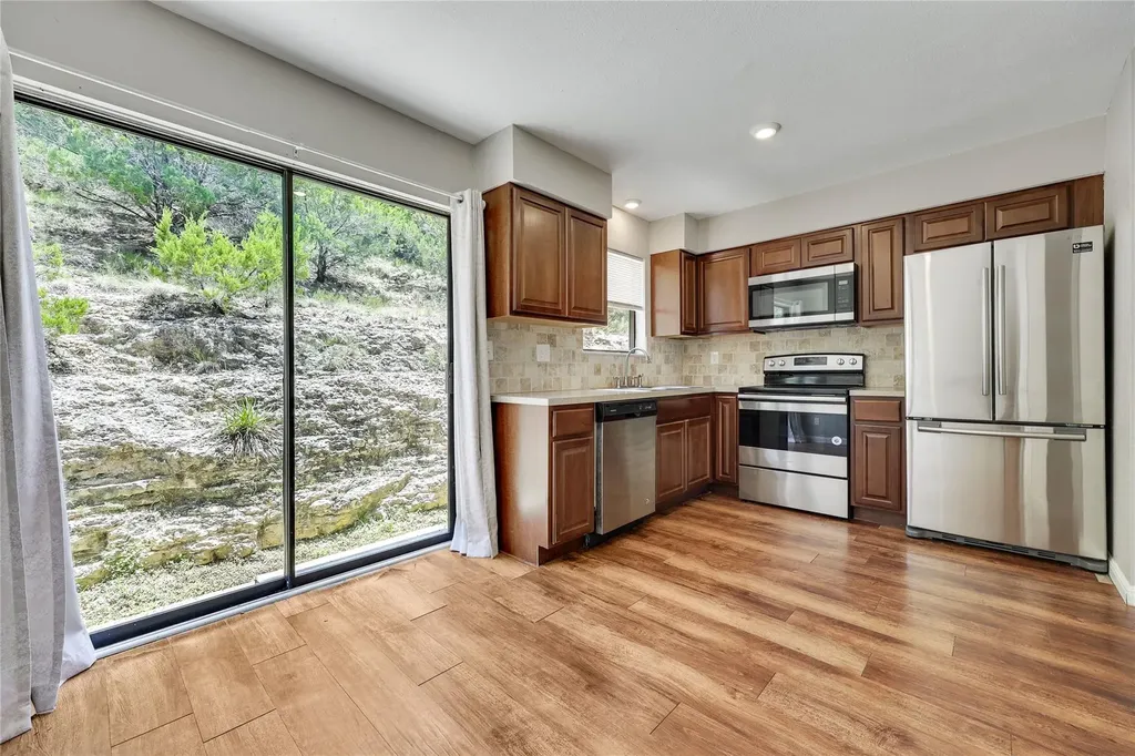 21461 Coyote Trail Lago Vista TX 78645