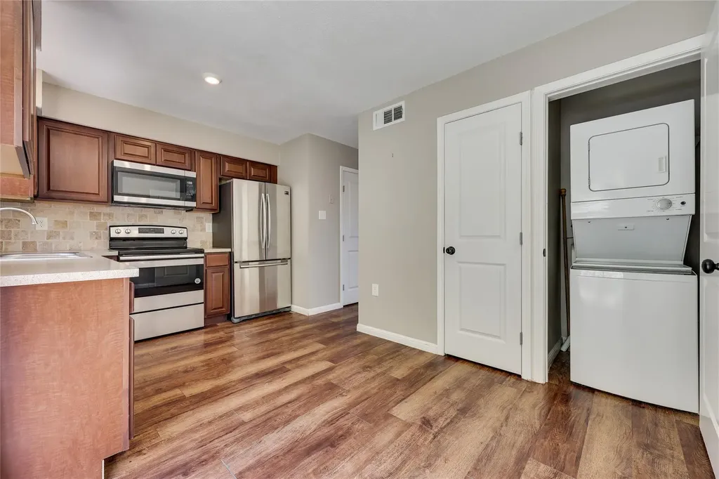21461 Coyote Trail Lago Vista TX 78645
