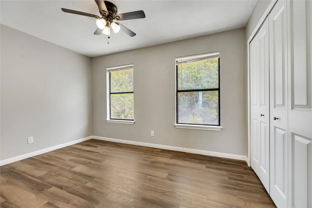 21461 Coyote Trail Lago Vista TX 78645