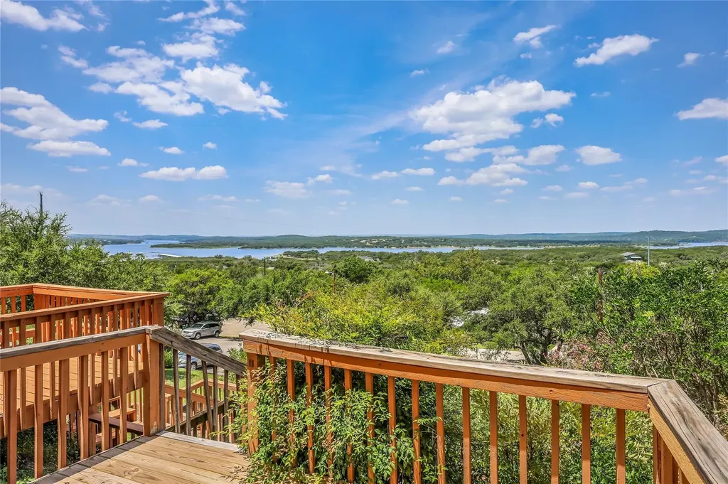 21461 Coyote Trail Lago Vista TX 78645