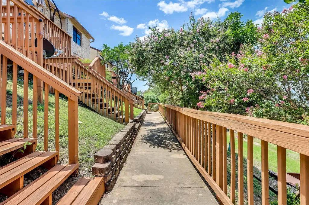 21461 Coyote Trail Lago Vista TX 78645