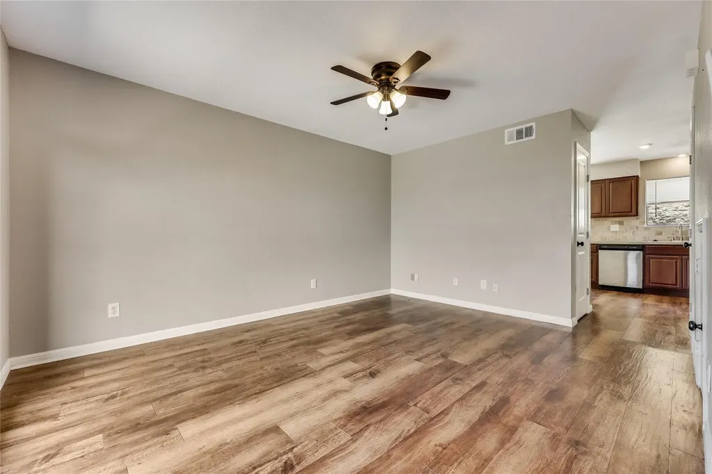 21461 Coyote Trail Lago Vista TX 78645