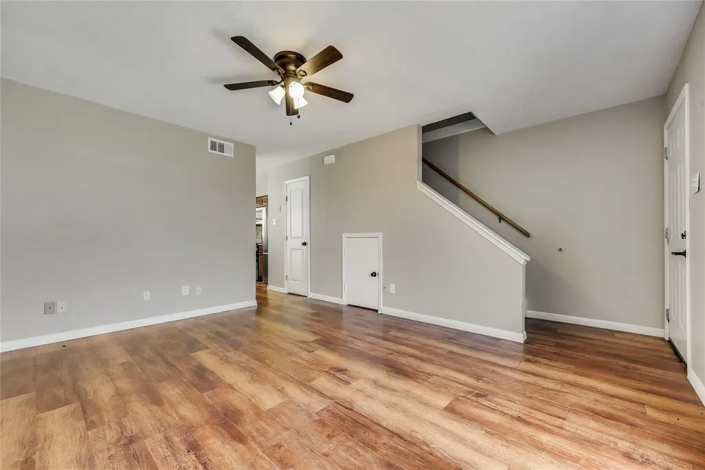 21461 Coyote Trail Lago Vista TX 78645