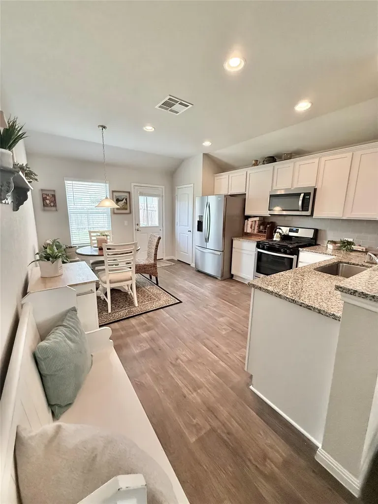 392 Blue Sage Drive Leander TX 78641