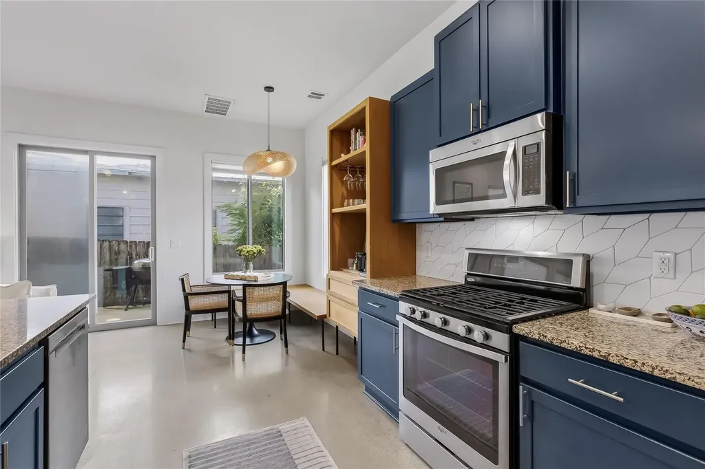 1807 Ulit Avenue Austin TX 78702