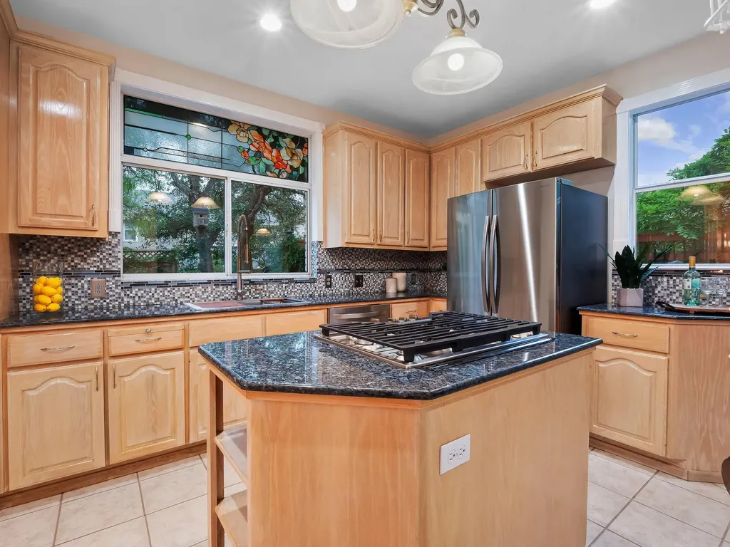 9402 Bluegrass Drive Austin TX 78759
