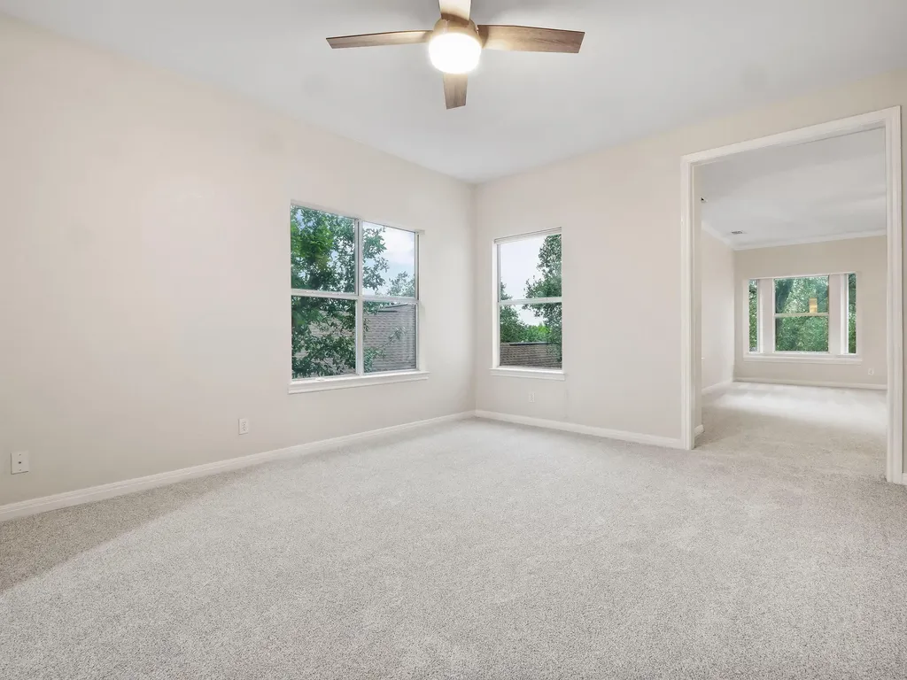 9402 Bluegrass Drive Austin TX 78759