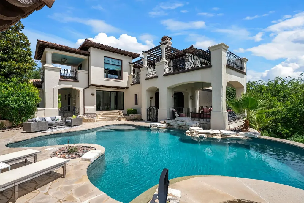 203 Bella Riva Drive Austin TX 78734