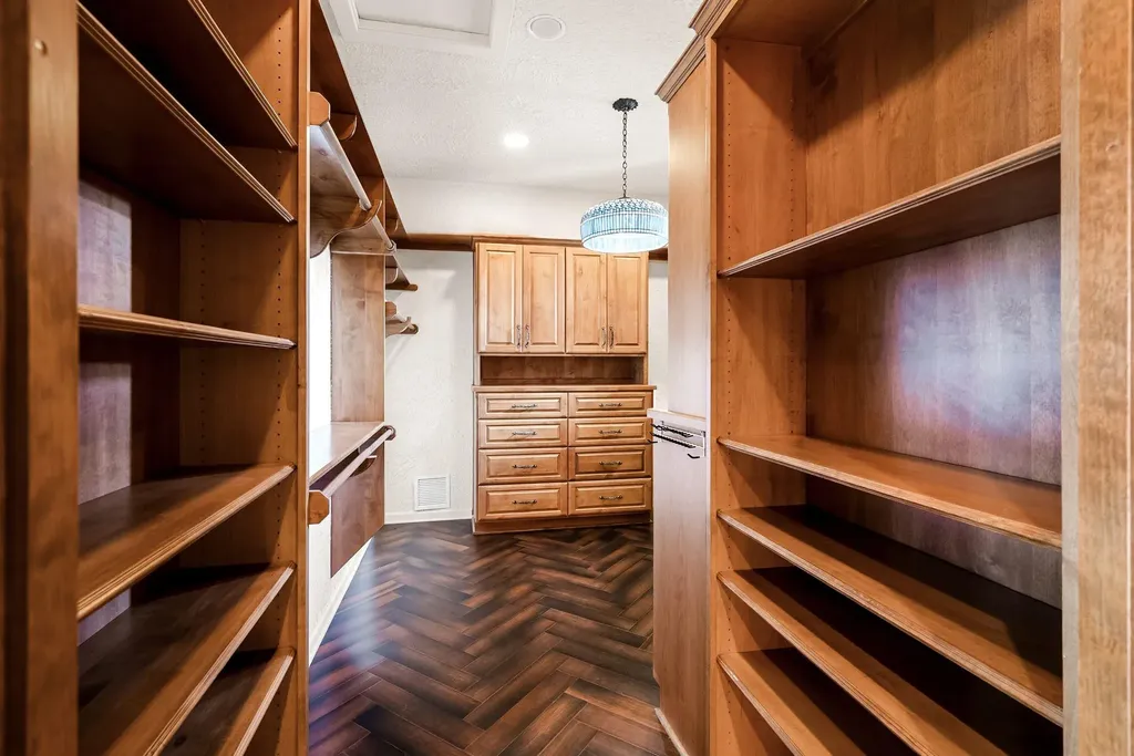 203 Bella Riva Drive Austin TX 78734