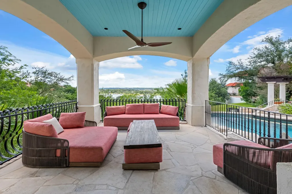 203 Bella Riva Drive Austin TX 78734