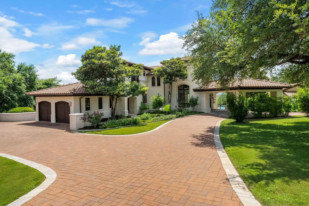 203 Bella Riva Drive Austin TX 78734