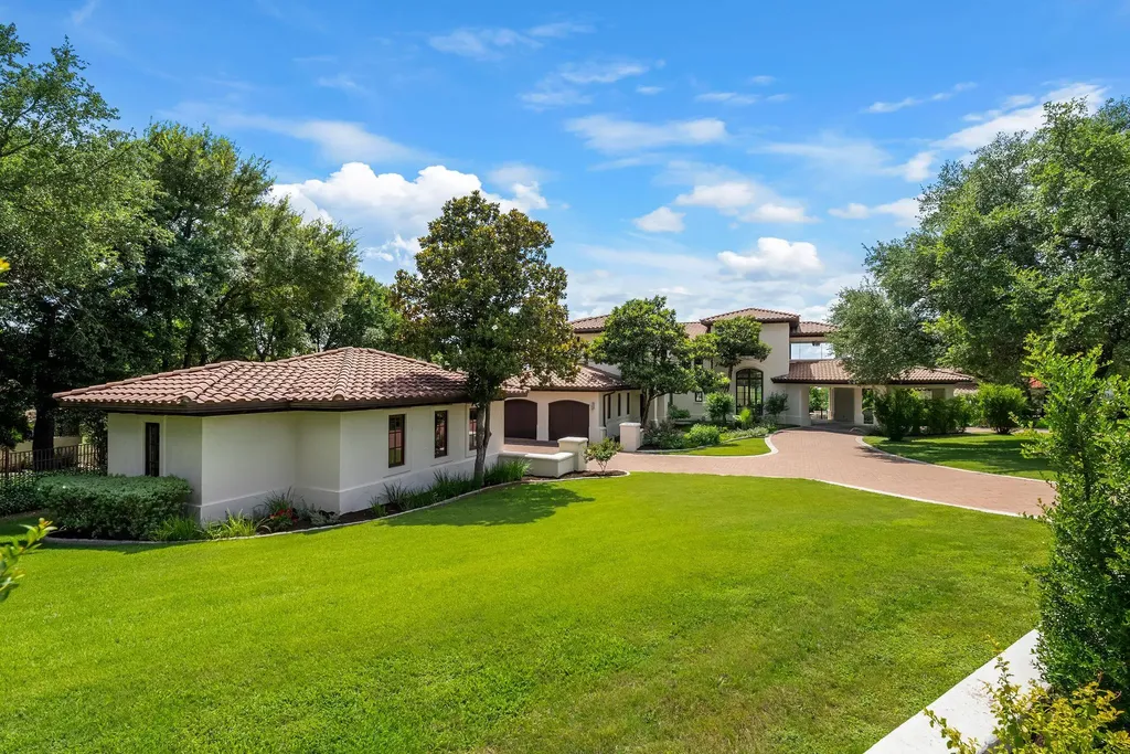 203 Bella Riva Drive Austin TX 78734