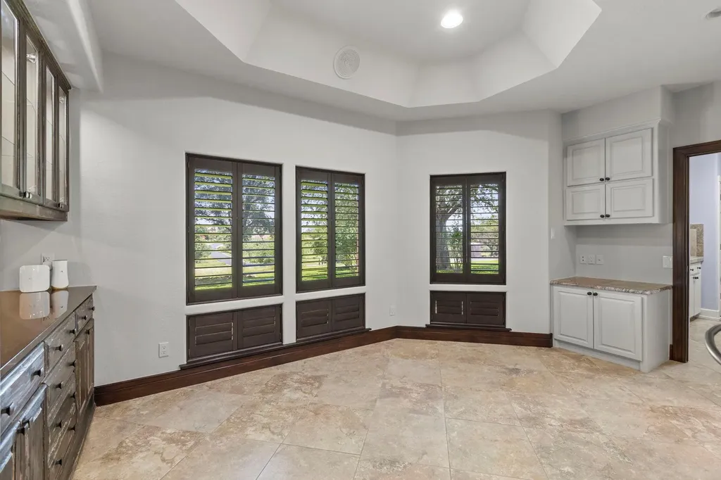 212 Florentine Horseshoe Bay TX 78657