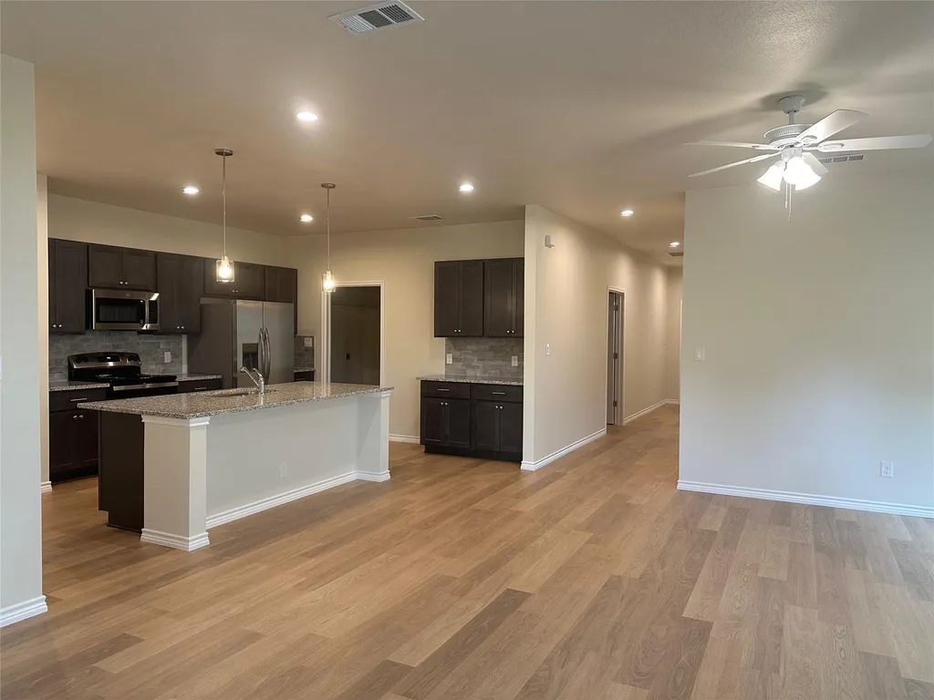 506 B War Admiral Drive Jarrell TX 76537