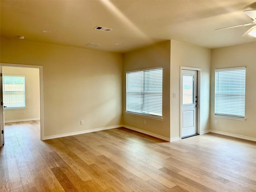 506 B War Admiral Drive Jarrell TX 76537