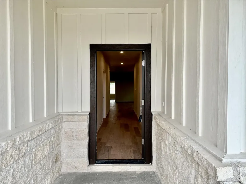 506 B War Admiral Drive Jarrell TX 76537