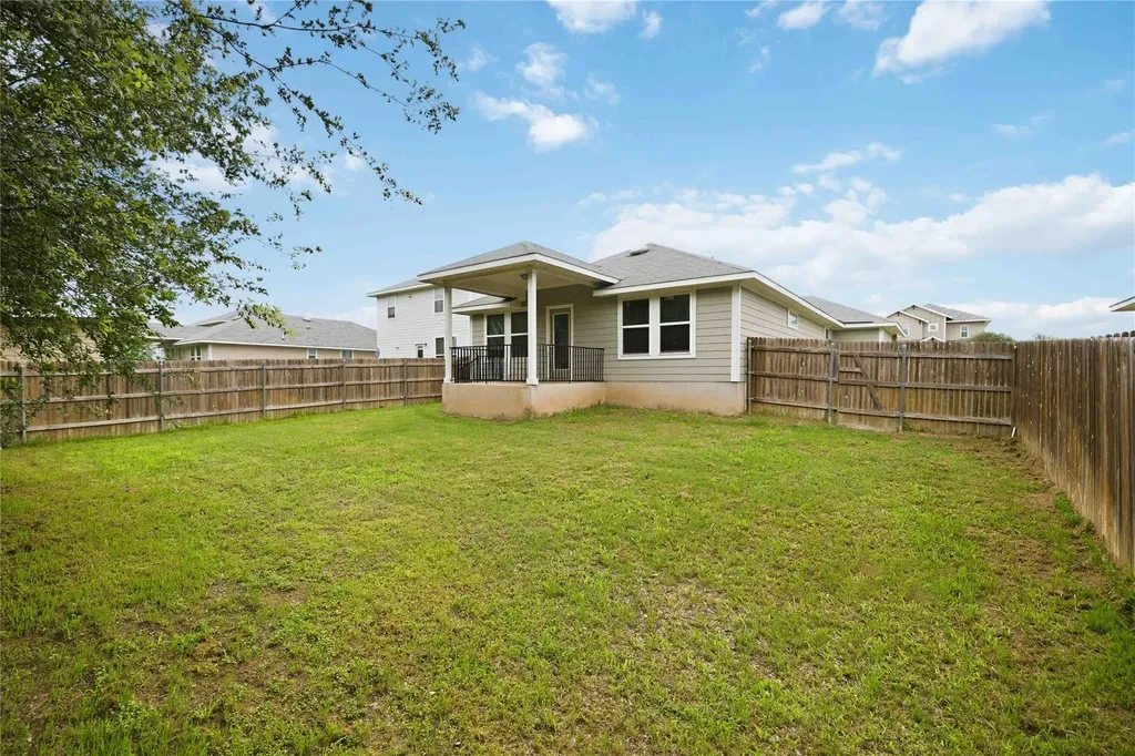 107 Saranac Drive Elgin TX 78621