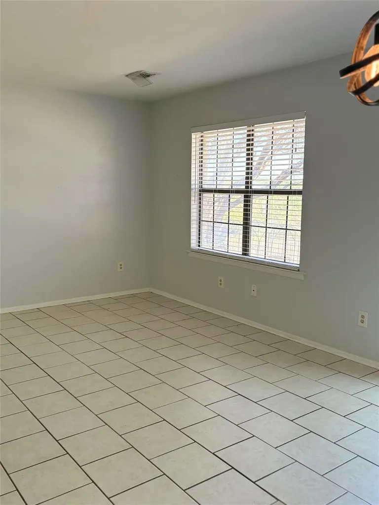 1919 American Drive Lago Vista TX 78645