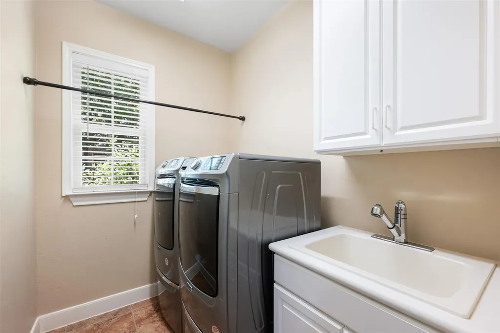 202 River Rock Drive Georgetown TX 78633