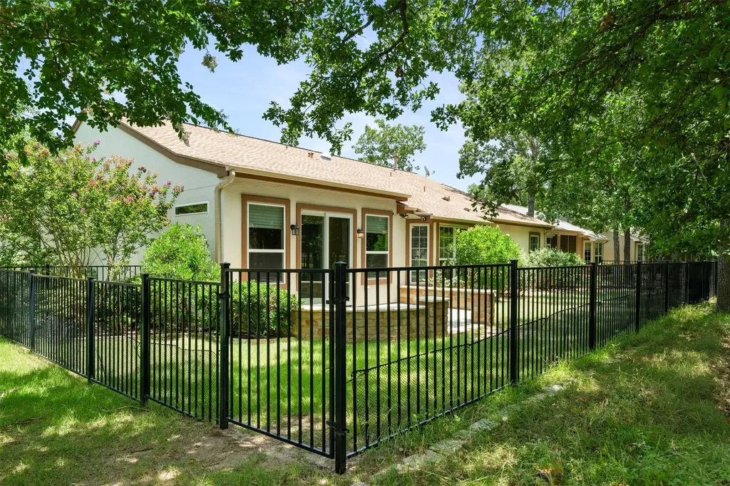 202 River Rock Drive Georgetown TX 78633