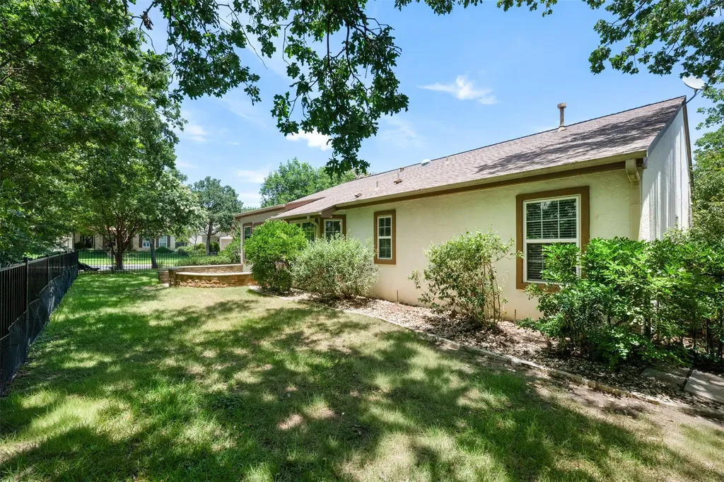 202 River Rock Drive Georgetown TX 78633