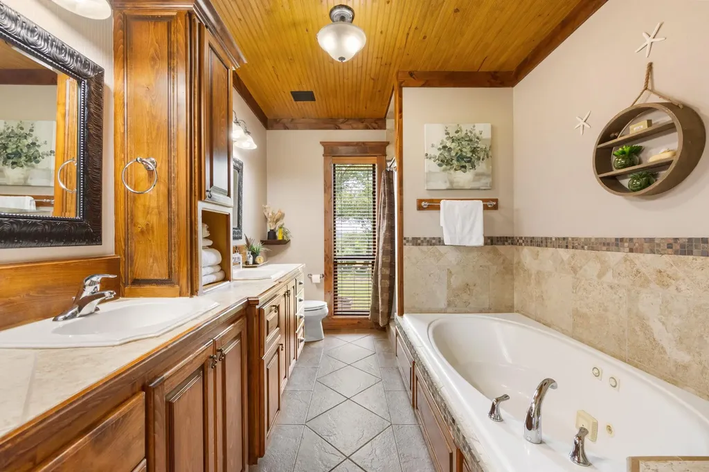 544 River View Drive Johnson City TX 78636