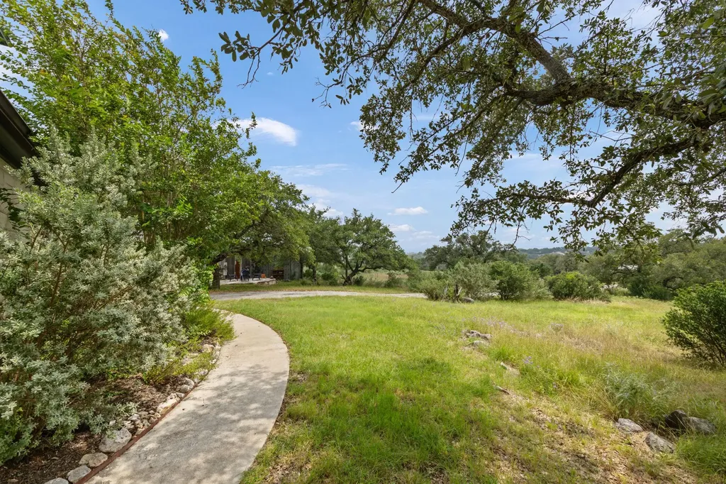 544 River View Drive Johnson City TX 78636